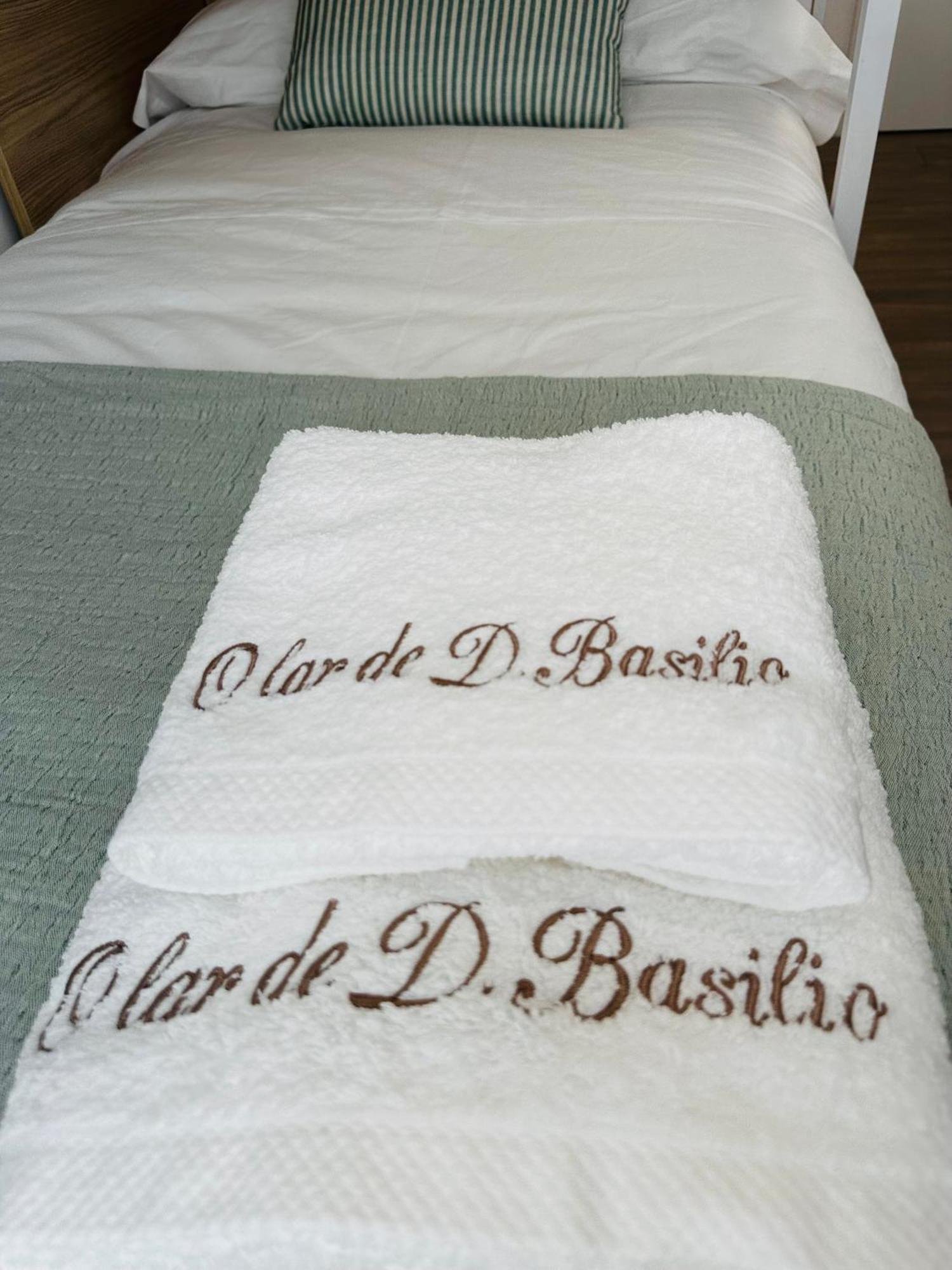 O Lar De Don Basilio Apartman Redondela Kültér fotó